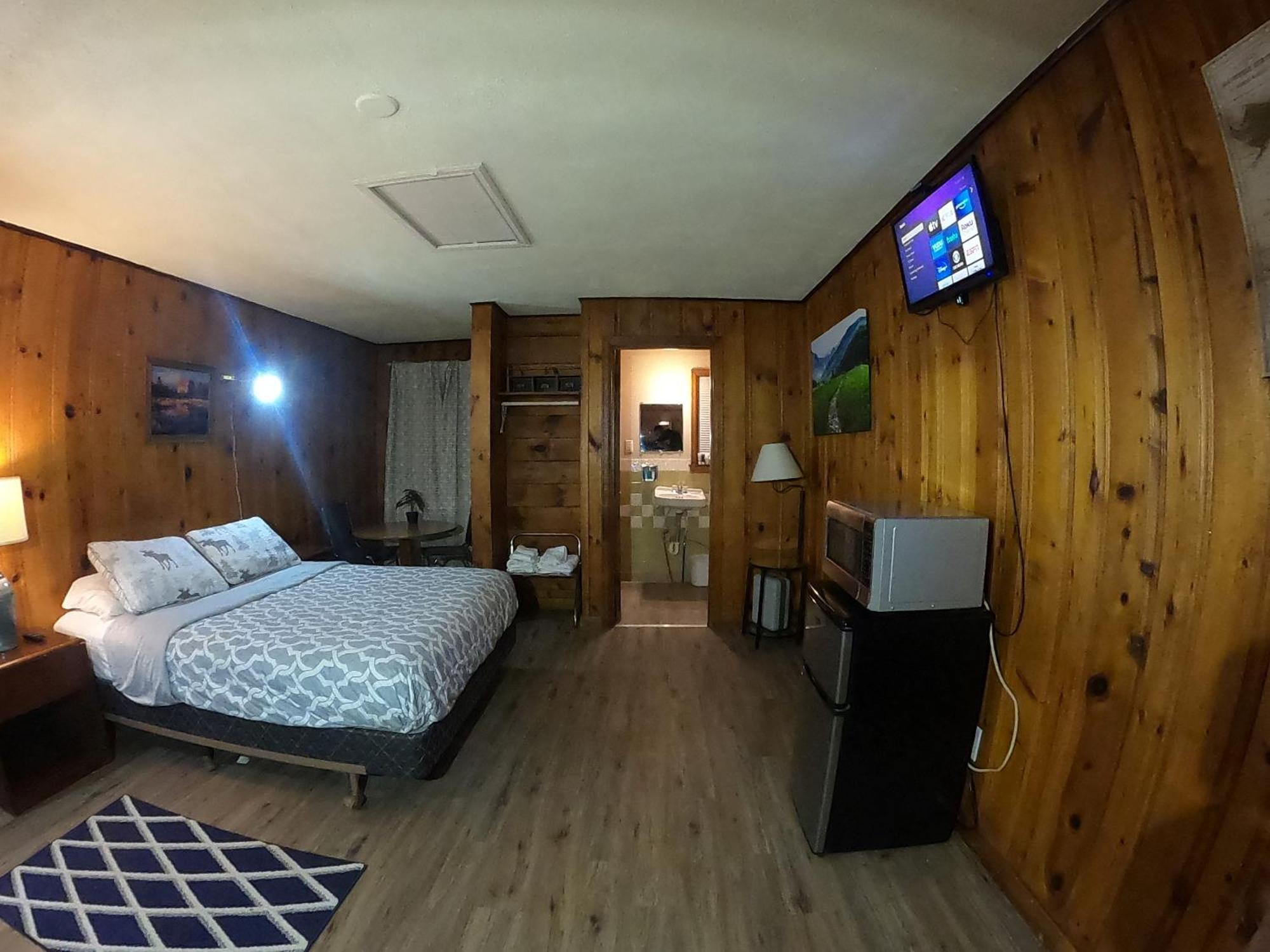 Heart Of The Berkshires Motel 핏츠필드 외부 사진